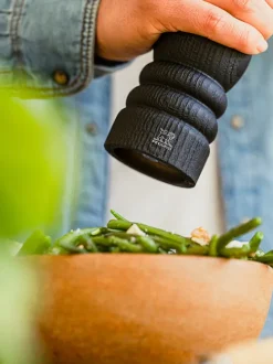 Peugeot Saveurs Paris Nature Black^ Salzmühlen